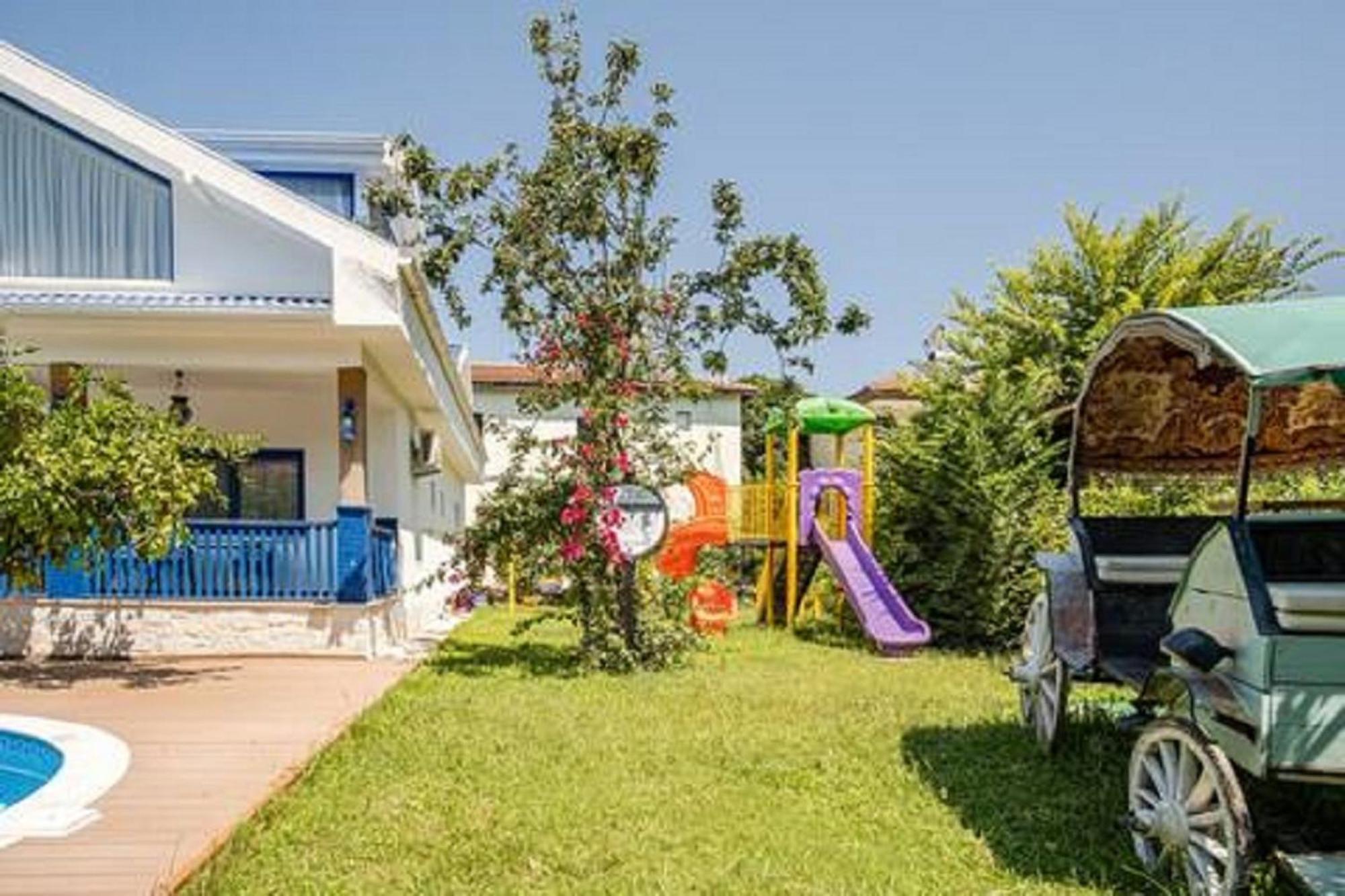 Only Blue Villa Гьоджек Екстер'єр фото
